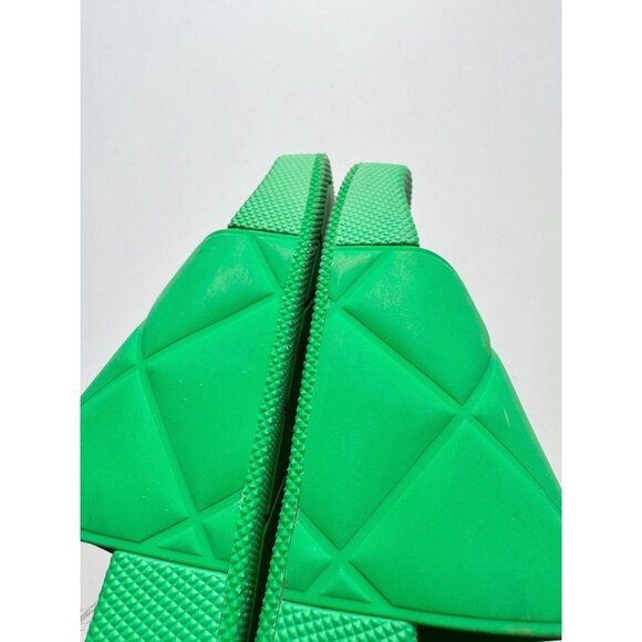 BOTTEGA VENETA Parakeet Green Rubber Intrecciato Pool Slides Sandals, Size 37 - Picture 12 of 16